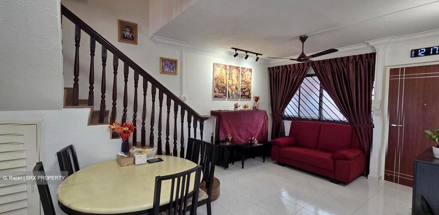 Blk 221 Kovan Green (Hougang), HDB Executive #524841561
